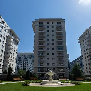 Ultimate Living Experience - Modern & Free Parking Near Romexpo דירה בוקרשט