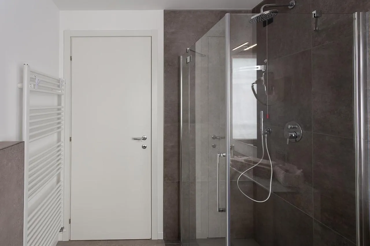 Kita House Apartment Bergamo 0*,