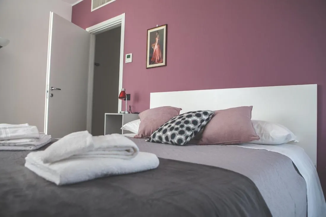 Kita House Apartment Bergamo Italy